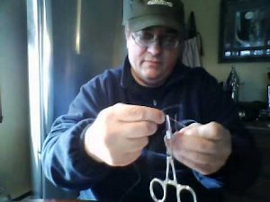 quick and easy blood knot using hemostats