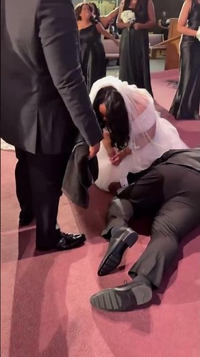 When the Holy Ghost take over the wedding! #wedding #praisebreak #worship #church #fyp #viral #cogic
