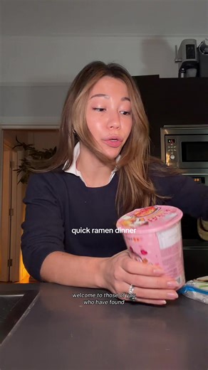 a quick lil ramen dinner for the newly chinese amongst you