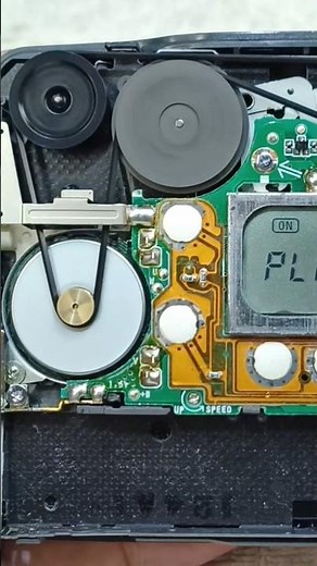 Walkman Repair DIY: How to Replace the Belt #sony #walkman #diy #repair #restoration