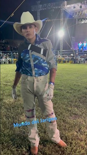 🤠Tejoncito de Pedernales 👌🏽✅ follow this rider's trail 👇🏽👇🏽 #bullrider #jaripeo #bull