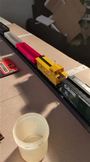 steam train chugging all of the 6 cars