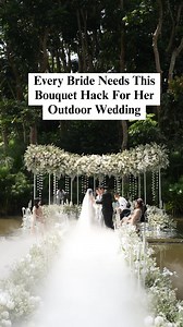 3.1K views · 1.1K reactions | Bouquet hack for the bride and bridal party: sneak a tiny fan inside the bouquet for a cool, breezy moment—lifesaver for outdoor weddings in the tropics 來 #BridalBouquetHack #WeddingTips #OutdoorWeddings #WeddingIdeas #WeddingInspo | The Wedding Notebook | Facebook