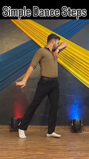 Gajender Sharma on Instagram: "Simple Dance Step for Vidaai ❤️💃🫂"