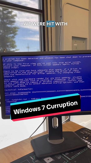 Double Windows 7 Curruption! #tech #techtok #repair #pcrepair #computerrepair