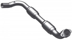 MagnaFlow Ceramic Catalytic Converter w/O2 Ports - Stainless Steel - Direct Fit MagnaFlow Catalytic