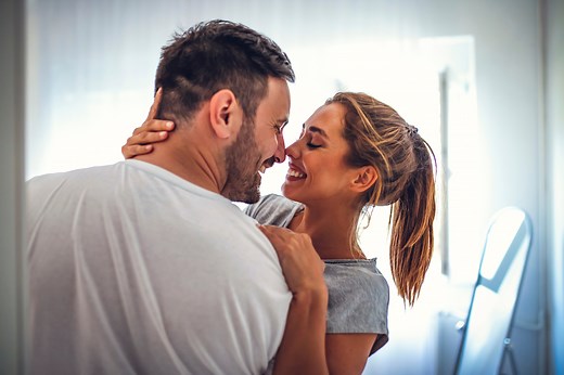 The Pros and Cons of Friends With Benefits, According to Relationship Experts — Best Life