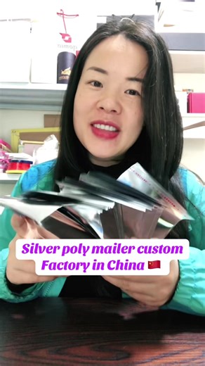 Silver poly mailer bags custom Silver poly mailers manufacturer Silver poly mailers for packaging #polymailers #silverbags #shinnypackaging #packagingfactory
