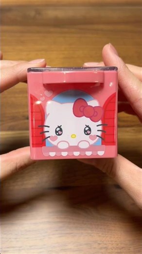 Hello Kitty Candy Case 🍬 | Japanese Surprise Toy #japanesesnacks #candy #kawaii #sanrio #shorts