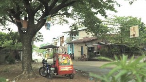 Tropical_manila_2008.mp4