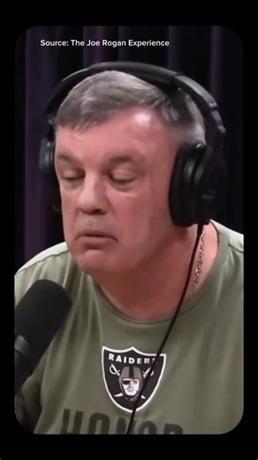 Pressure. 💯 TeddyAtlasBoxing.com to join The Ropes and gain exclusive access to live Q&As, training content, and fight picks with me. I hope to see you there soon. 🤝 | Teddy Atlas