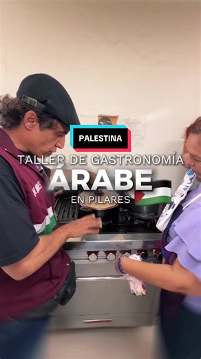 Un platillo puede alimentar el cuerpo, pero también la memoria y la identidad. 🇵🇸 Desde #Palestina, Khalil (خليل) comparte en los #PILARES los sabores que mantienen viva su cultura. 🙏🏻 Aprende, conecta y sé parte de esta experiencia, ¡es gratis! ✨ #comunidad #gastronomía #árabe @Ciudad de México @Clara Brugada @Javier Hidalgo @SECTEI CDMX