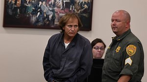 Hammer murder suspect extradited to Colorado to face charges in January 1984 Lakewood, Aurora killings