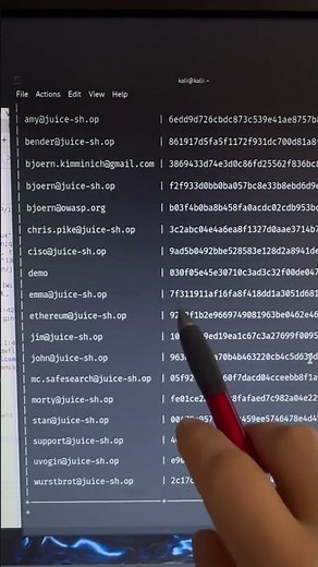 إكتشاف كلمة مرور المستخدم من الهاش#امن_السيبراني #برمجة #cybersecurity #webdevelopment #programming