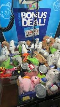 I Won A MYSTERY ENVELOPE From This Claw Machine! (Whats inside?)
