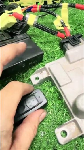 PCX160 remote control box replacement. Uses the original remote, original ECM box, and original c...