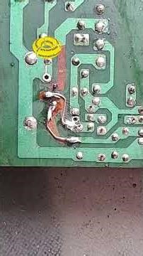 repair the track using UV glue #repair #solderingtutorial #serviselektronik #liness