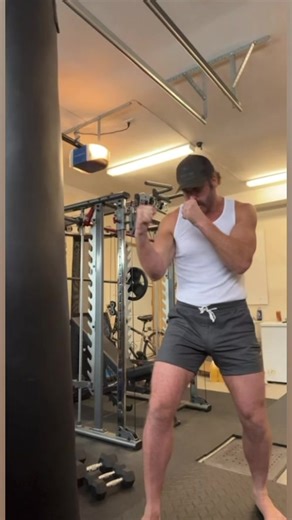 27K views · 455 reactions | I’m boxing a WWE wrestler in a month at Creator Clash 2! Check out my moves… | Harley Morenstein | Facebook