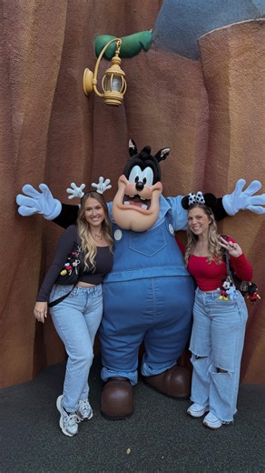 Amber Artz | A short film by magicallyamber and mainstreetem #disneyland #autopia #disneyrides #shortfilm #lightninglane #disney #disneyinfluencer... | Instagram