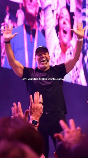 Tony Robbins on Instagram: "The ENERGY at #TonyRobbinsUPW 🔥🙌 If you’re with us at the @HondaCenter or tuning in virtually, tell me — what’s been your biggest insight so far? 👇"