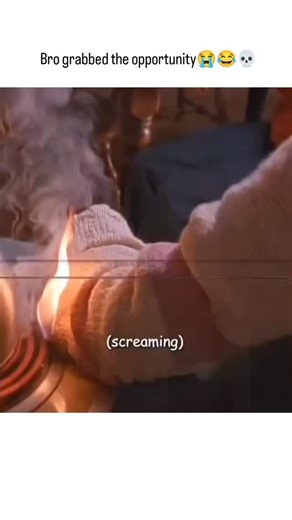 USVibeMemes on Instagram: "The post shares a nostalgic clip from the 1999 teen rom-com "Drive Me Crazy," starring Melissa Joan Hart and Adrian Grenier, capturing an awkward scene where a girl's hair catches fire during cooking, leading to her brother's accidental stare at her chest, amplified by her recent cosmetic enhancements for comedic effect. Caption "Bro grabbed the opportunity" humorously nods to the brother's opportunistic gawking, sparking 4.8K likes and 458K views in under two days, re