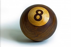 Making a wooden 8-ball on a lathe