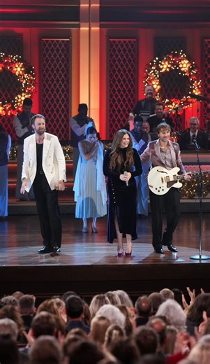 Lady A is lighting up the #CMAchristmas stage with all the holiday spirit 🌟🎄 | CMA Country Music Association