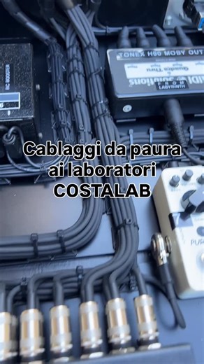 CostaLab on Instagram: "Lavoro di cablaggio su case Schmidt Array, controller audio e midi full optional, quattro cavi/due cavi automatici 🤓👍👌MICIDIALE!"