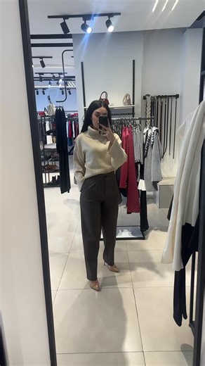 iBuy Posh on Instagram