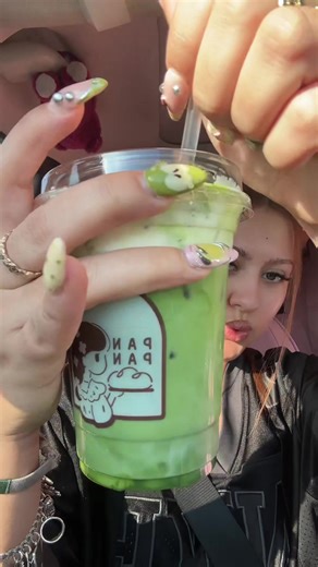 Guide to Making a Matcha Latte at Starbucks