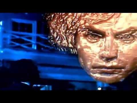 The Lawnmower Man: Popcorn People - Best Scene in the film.