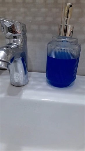 ASMR | Bathroom Reset 🌸🛁 #asmr #bathroom #reset #spring #satisfying #aesthetic #shorts #viral #fyp