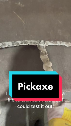 Crafting Molten Pickaxe with Corrugated Iron Guillotine