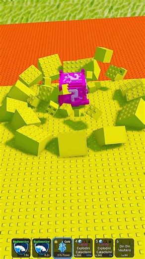 Kick a Lucky Block But in Escape Tsunami 😱 #roblox #shorts #robloxedit