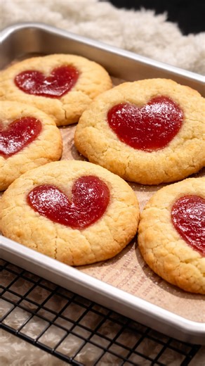The secret to perfect heart-shaped cookies baking tips
