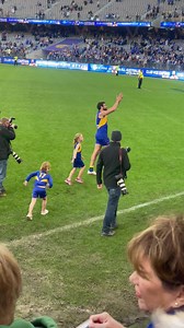19K views · 647 reactions | A lap of honour for a legend, congratulations on a remarkable career JK, and just a lazy 8 today. | AFL Scores & News | Facebook