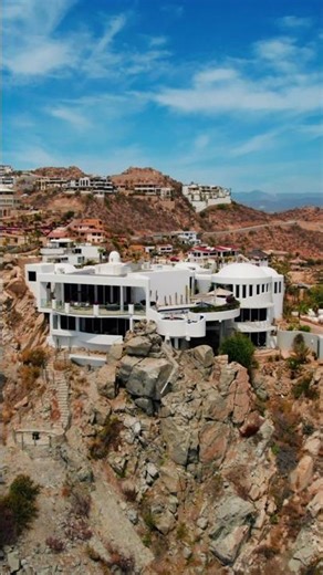 Mexico’s best cliffside vacation rental 🇲🇽 #mexico #vacation #travel
