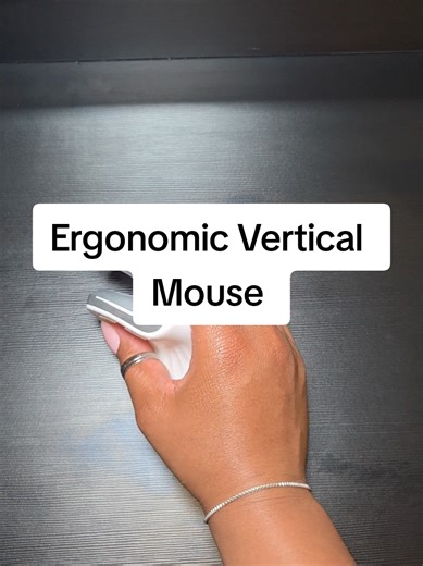 Ergonomic Vertical Mouse for Desk Comfort