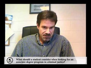 How to Receive an Associates Degree in Criminal Justice