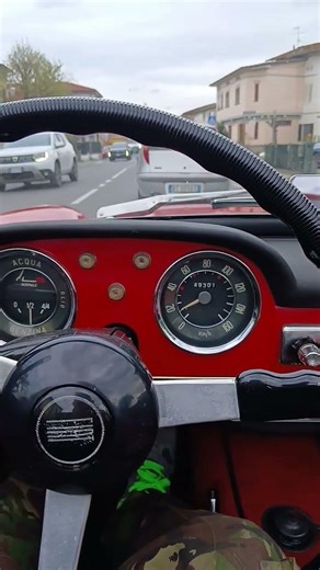 Fiat 1200 spider cabriolet anni '60