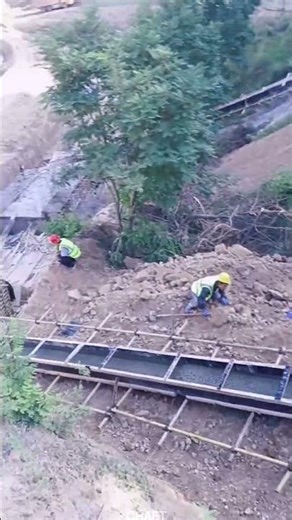 Concrete Pouring Process in Highway Construction#shorts