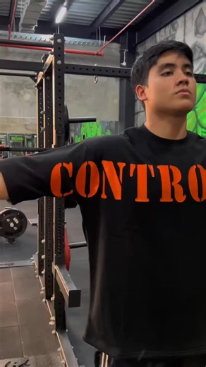  Merch oficial de Controlled Insanity disponible  Diseños únicos, energía real y actitud sin filtros  Consigue el tuyo antes de que se agoten  #ControlledInsanity #StreetStyle #MerchOficial #LimitedEdition | Gymrat Club | Facebook