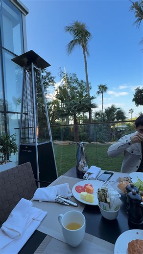 MuhammadYusuf Ubaydullayev on Instagram: "Zavtrak at Kitchen connection with friends"