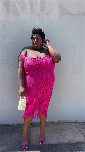 Sunday Vibes with Xpluswear: Stylish Pink Plus Size Dress