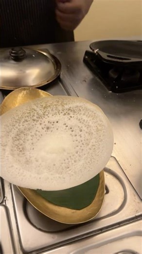 Appam in making 🔥 #howtomakeappam #breakfast