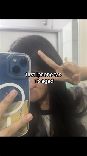 First iPhone 13 Unboxing Experience