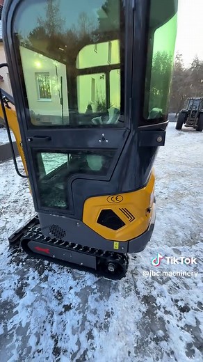 JBC Machinery Mini Excavator 1200KG Overview