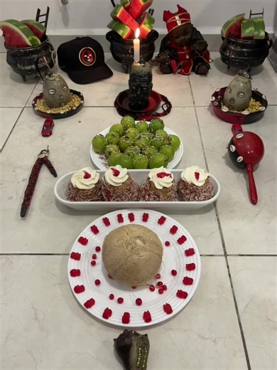 OMi Tuto and Eshu Agogo: Prayers and Offerings