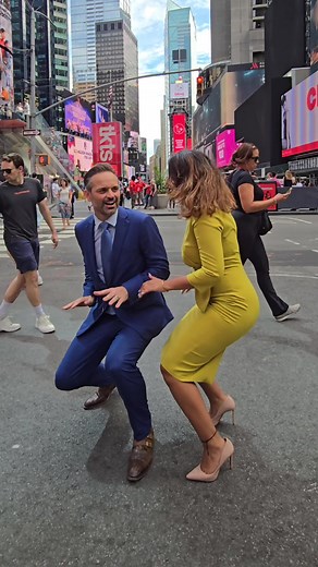 Anguka nayo to the world! 🇰🇪 I met the dancing weatherman @Nick Kos... | anguka nayo dance challenge