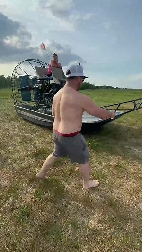 Slick bottom steel flex VS. Polymer #automobile #dirtbike #boating #motocross #powersports #airboat | Florida's Best Boats